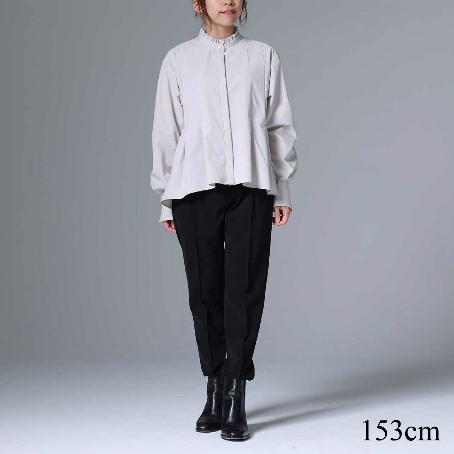 C-BL-83 Robin flower blouse WHITE