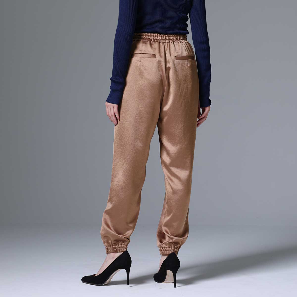 9月下旬~10月上旬お届け予定 F-PT-03「Vintage stretch satin」 Jogger pants