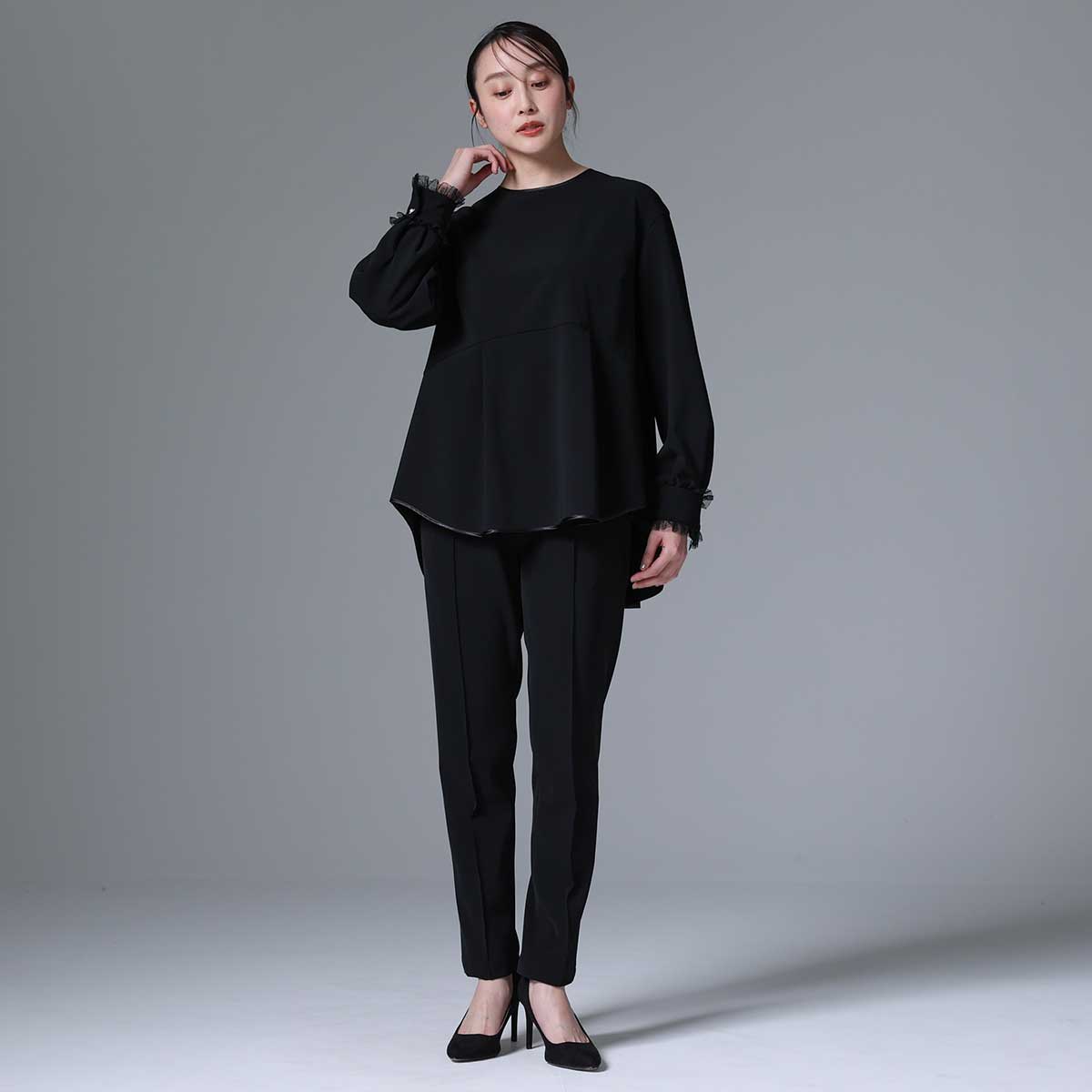 9月下旬~10月上旬お届け予定 F-PT-04「Technical double cloth」 Tapered pants