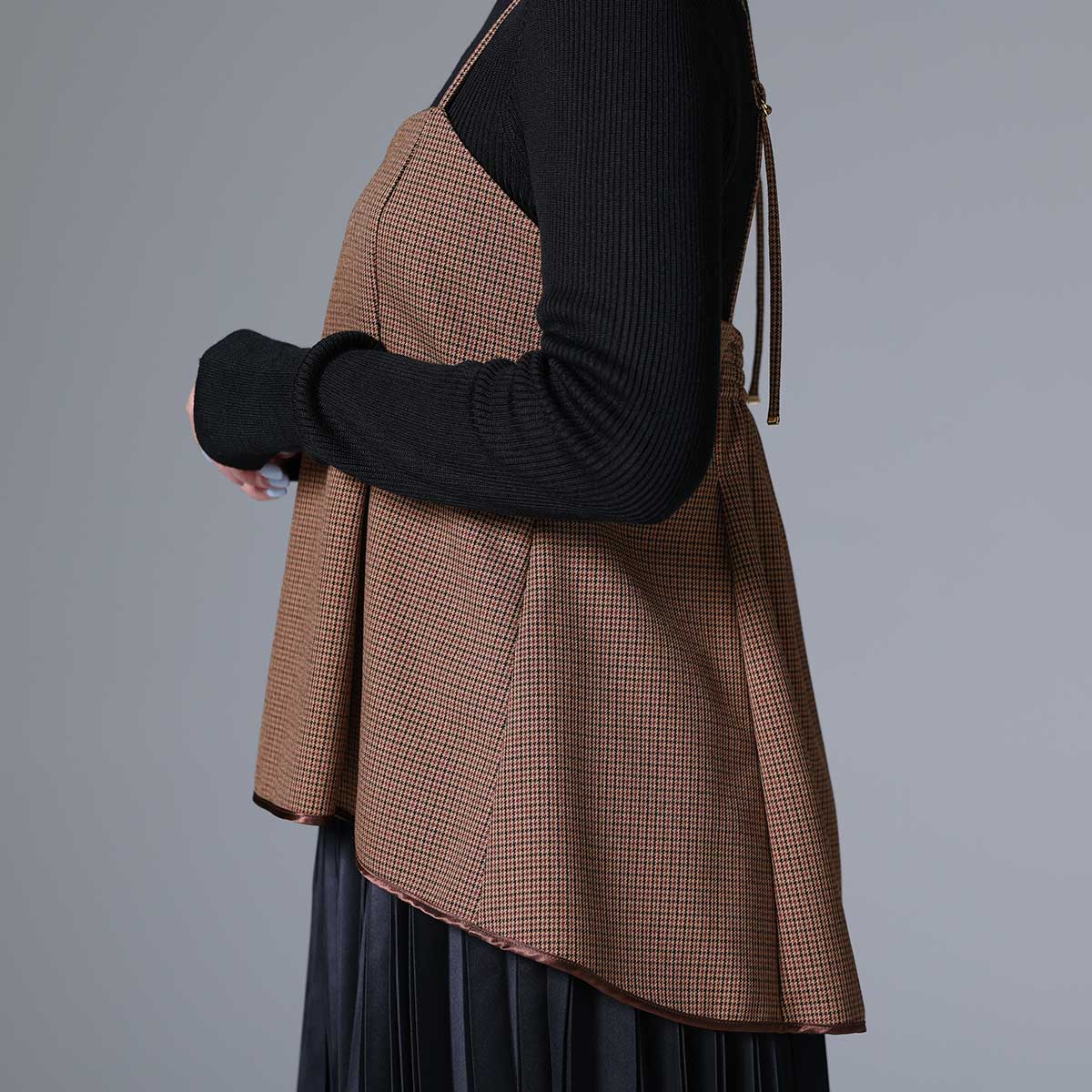 8月下旬~9月上旬お届け予定 F-BL-01 「Worsted twill」Camisole blouse