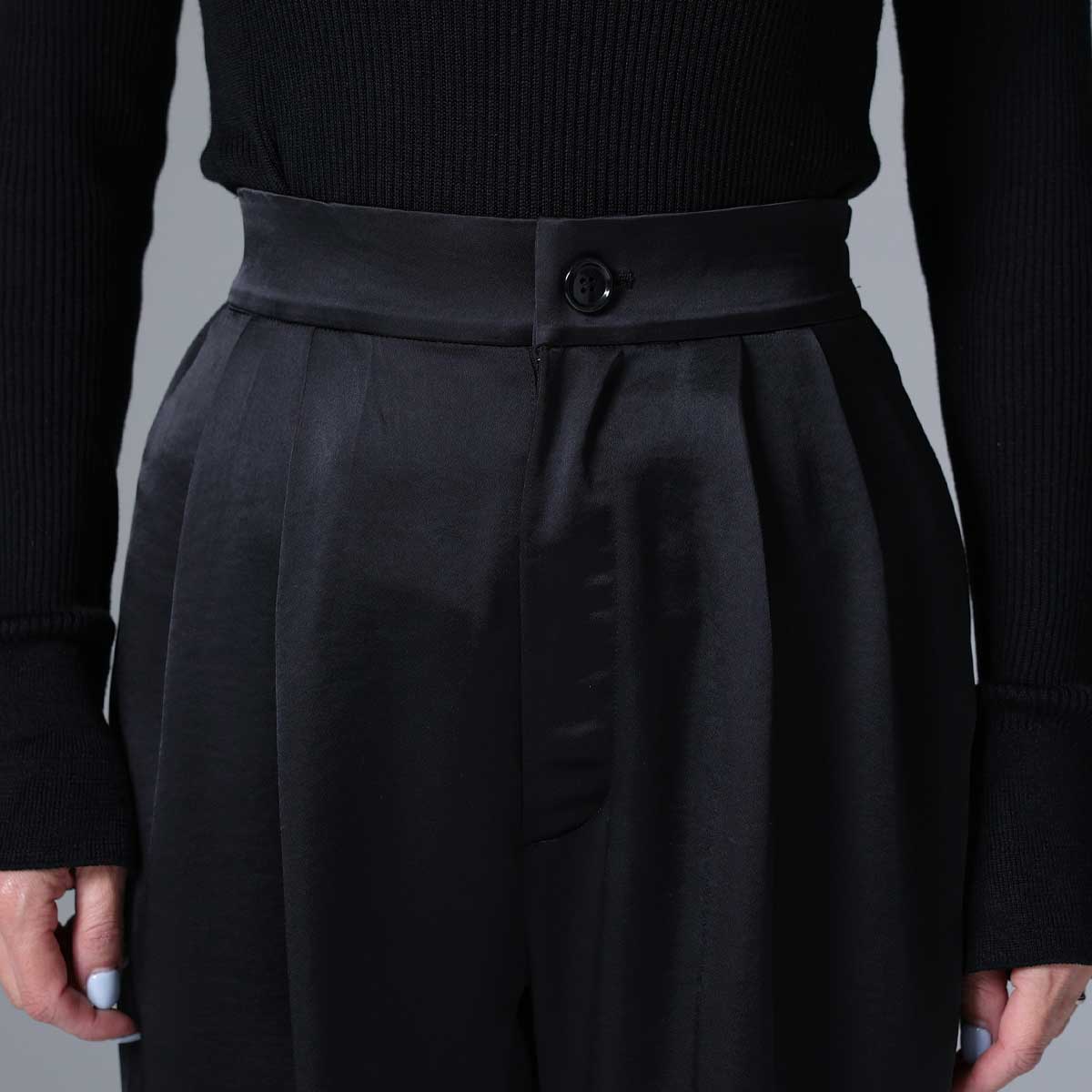 9月下旬~10月上旬お届け予定 F-PT-03「Vintage stretch satin」 Jogger pants
