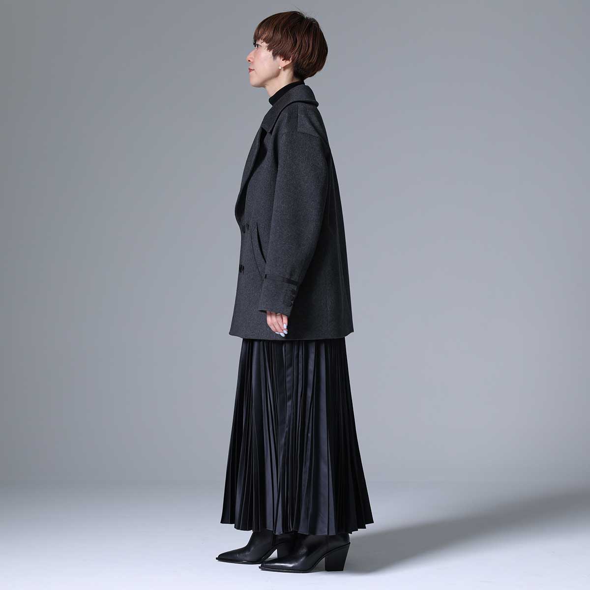 C-BL-83 知更鸟花衬衫 白色
