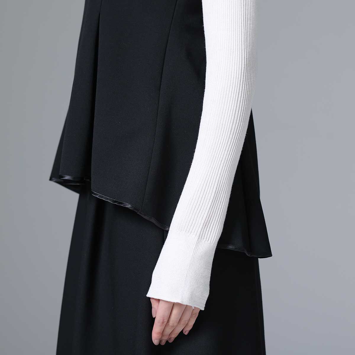 8月下旬~9月上旬お届け予定 F-BL-01 「Worsted twill」Camisole blouse