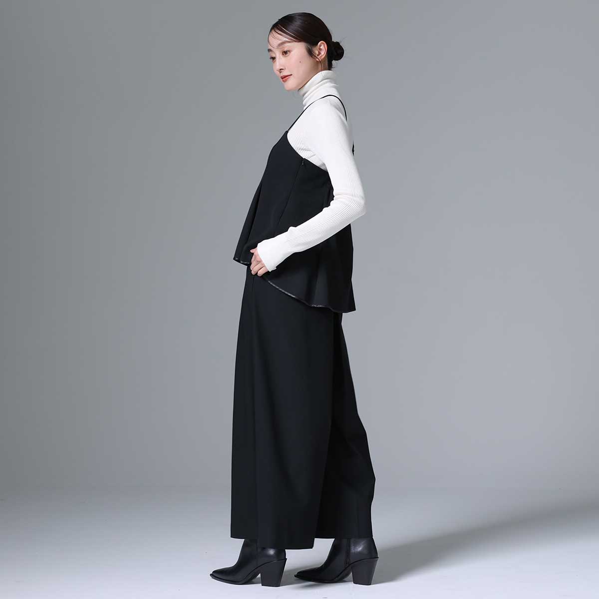 8月下旬~9月上旬お届け予定 F-BL-01 「Worsted twill」Camisole blouse