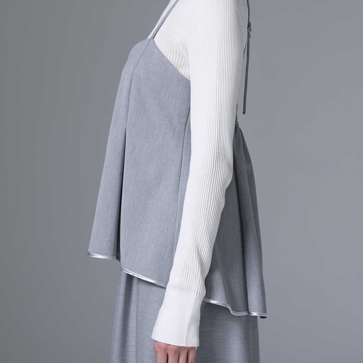 8月下旬~9月上旬お届け予定 F-BL-01 「Worsted twill」Camisole blouse