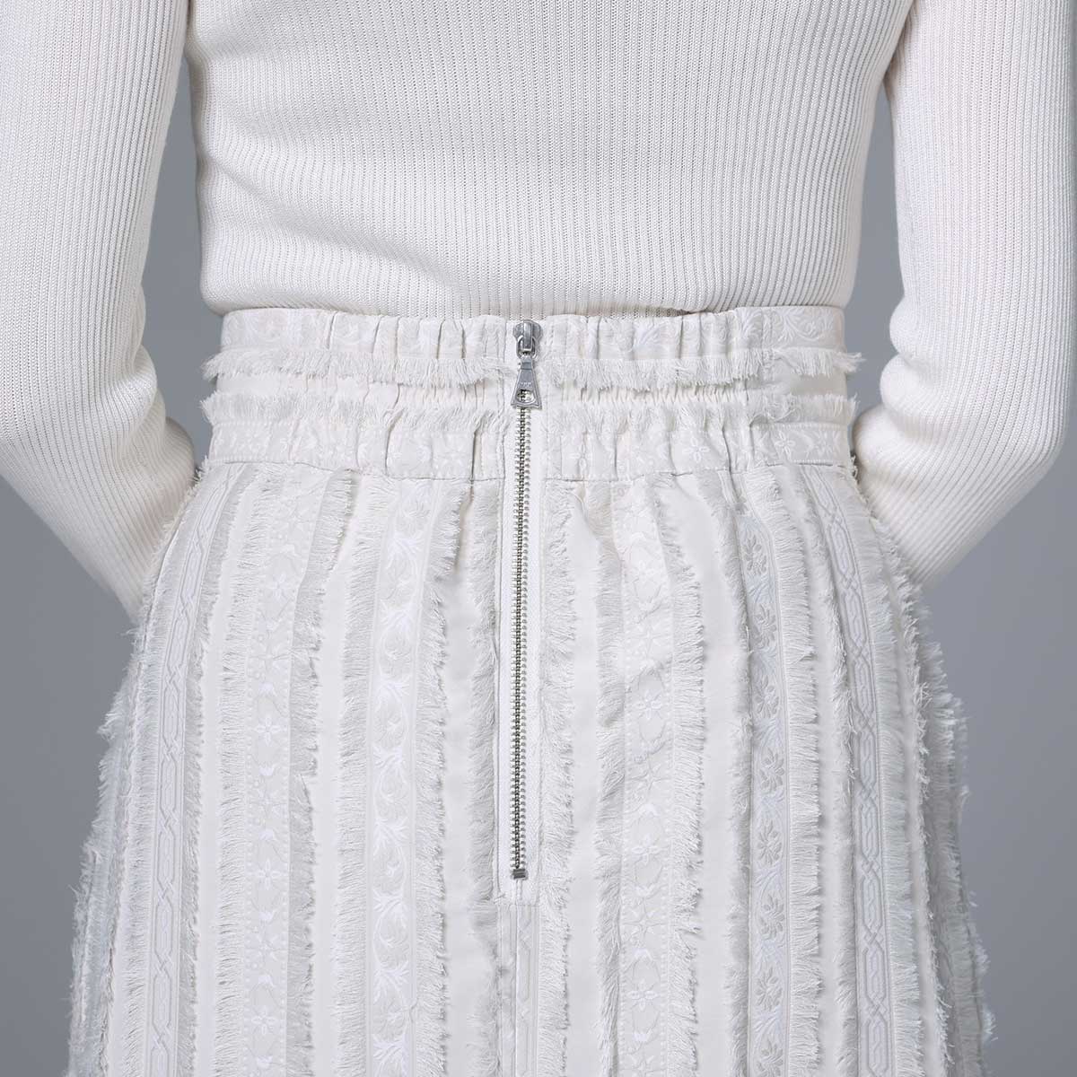 C-BL-83 Robin flower blouse WHITE