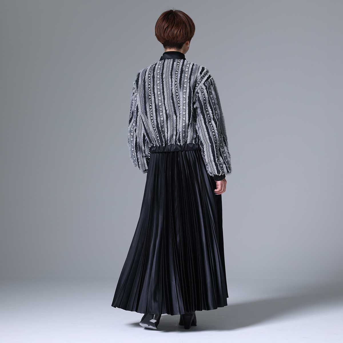 9月下旬~10月上旬お届け予定 F-JK-07「Tyrol Feather」 Bomber jacket