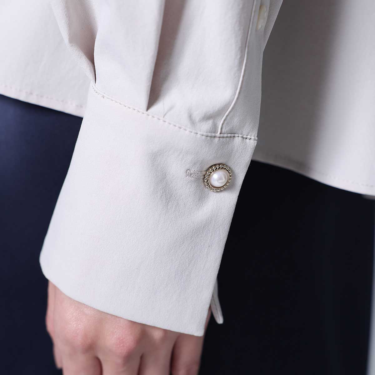 C-BL-83 Robin flower blouse WHITE