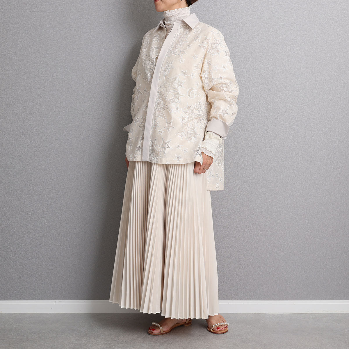 C-BL-83 Robin flower blouse WHITE