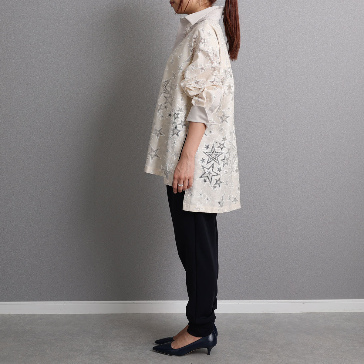 C-BL-83 Robin flower blouse WHITE