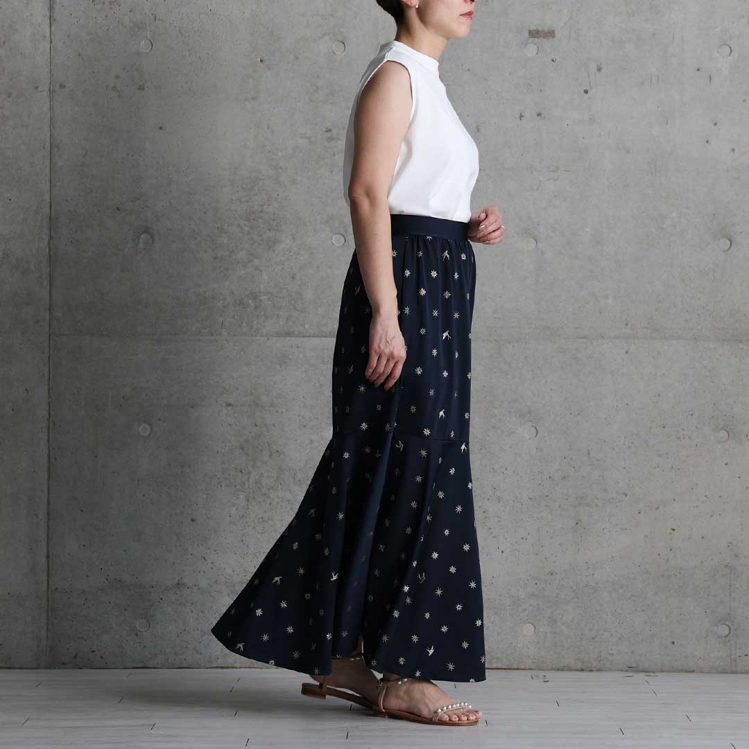C-CS-85 Expected delivery from mid-June to late June "Snowmelt knit" Sleeveless tops WHITE