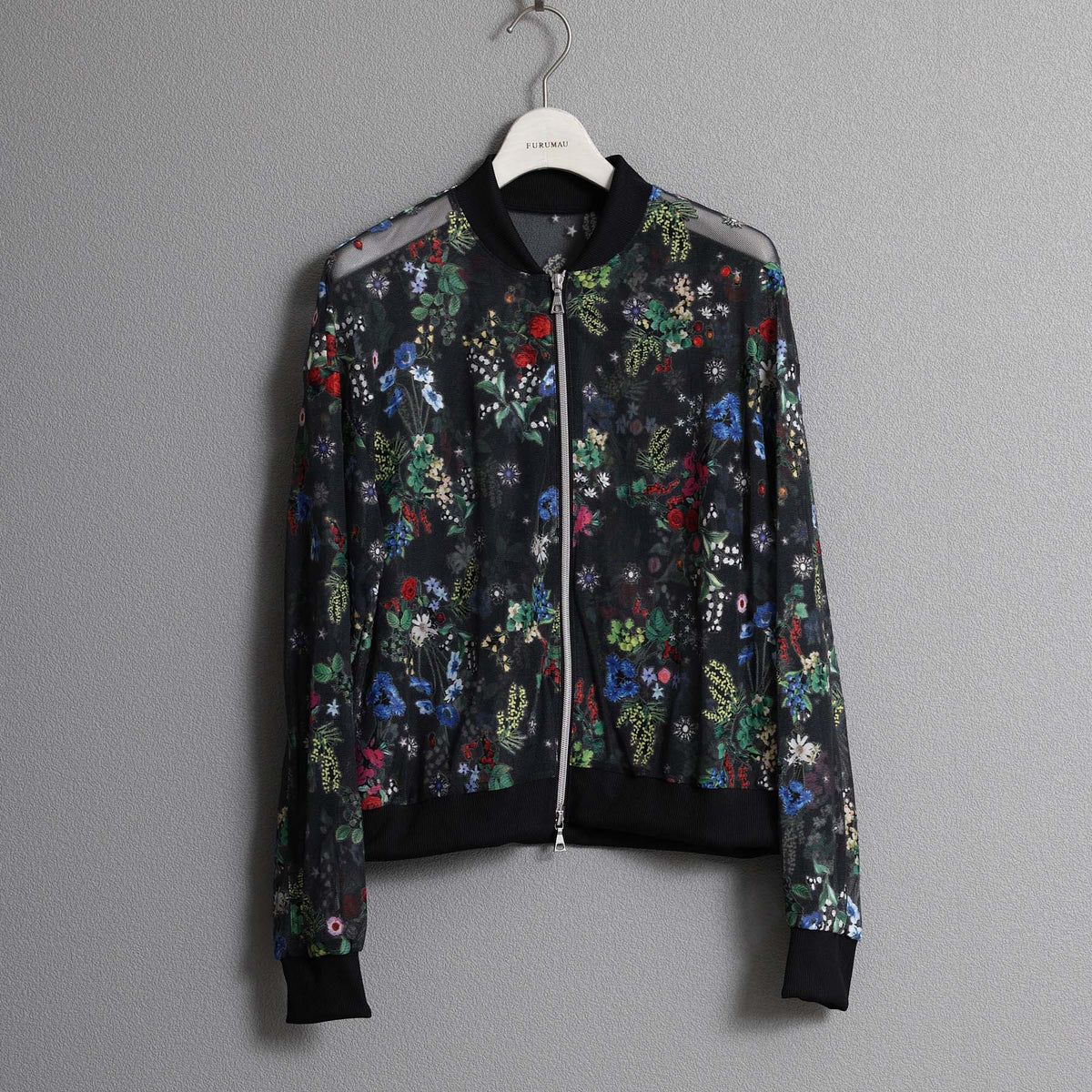 C-BL-83 Robin flower blouse WHITE