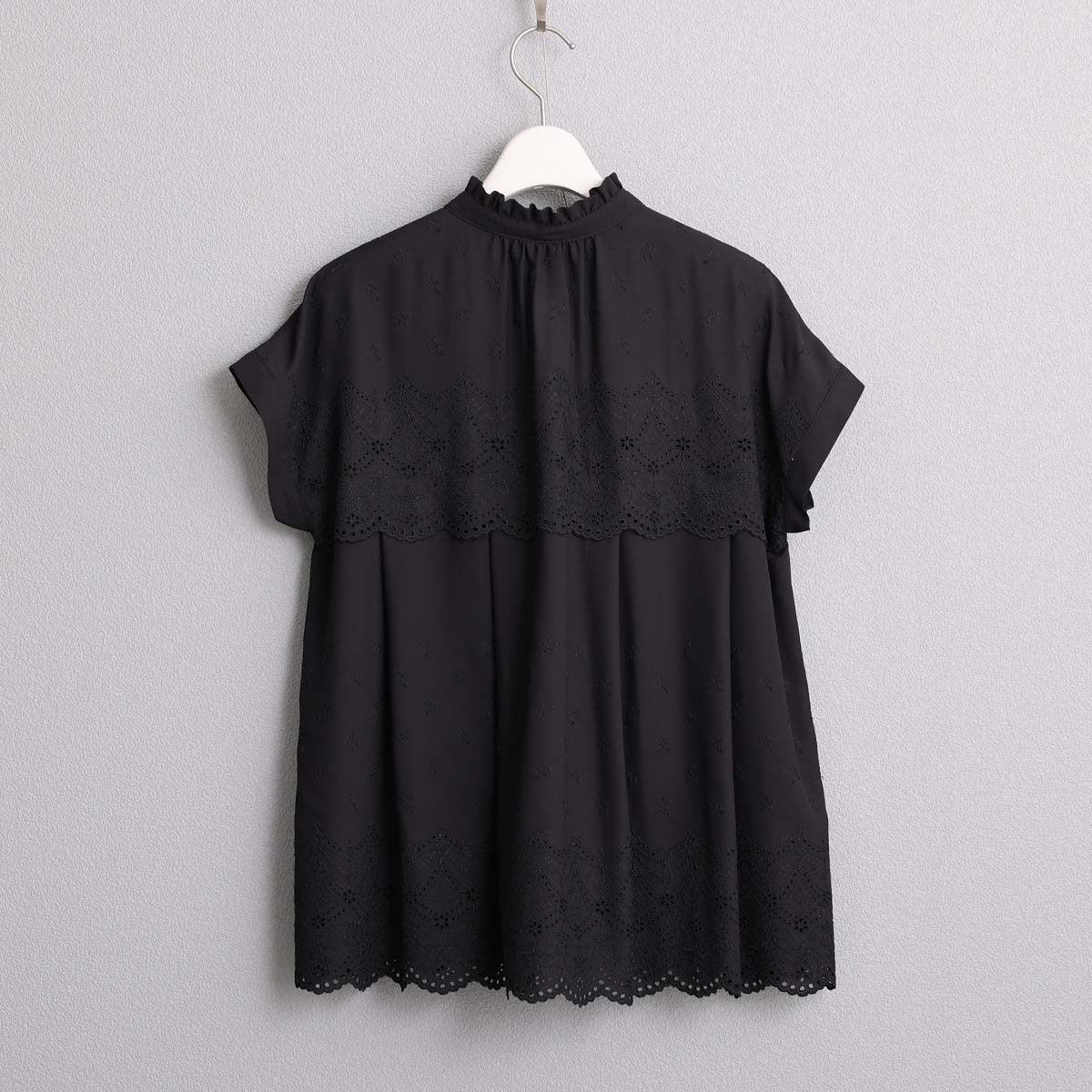 C-BL-85 『Stella scallop』 French sleeve blouse BLACK