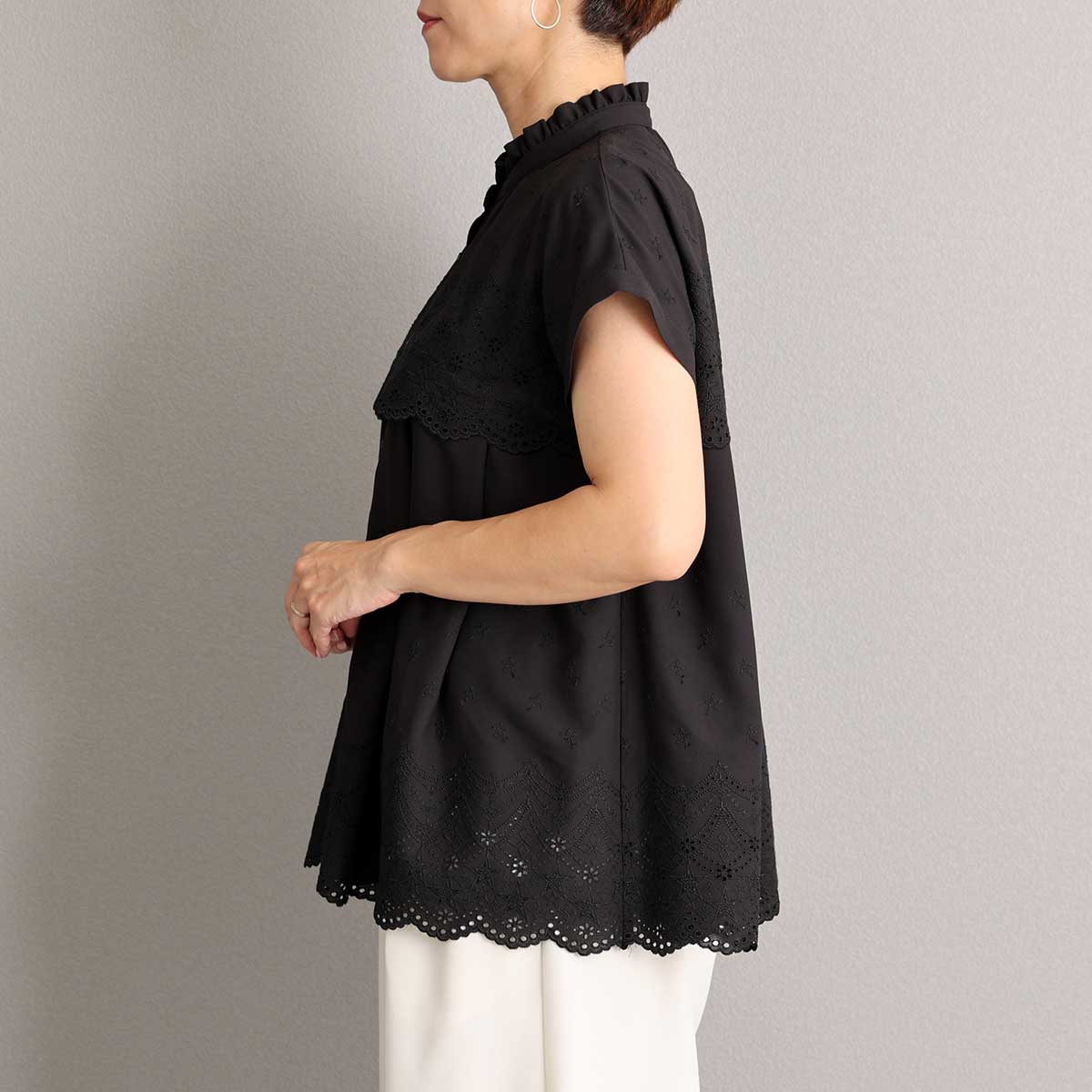 C-BL-85 『Stella scallop』 French sleeve blouse BLACK