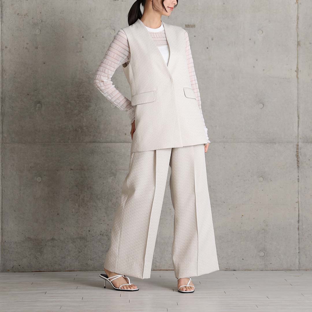 C-VT-08『Stella matelasse』 Short gilet ECRU