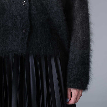 9月下旬~10月上旬お届け予定 F-KN-01「Pure cashmere knit」 V-neck cardigan