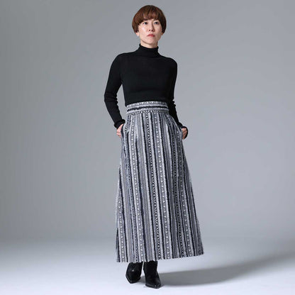 9月下旬~10月上旬お届け予定 F-SK-02「Tyrol Feather」 A-line skirt