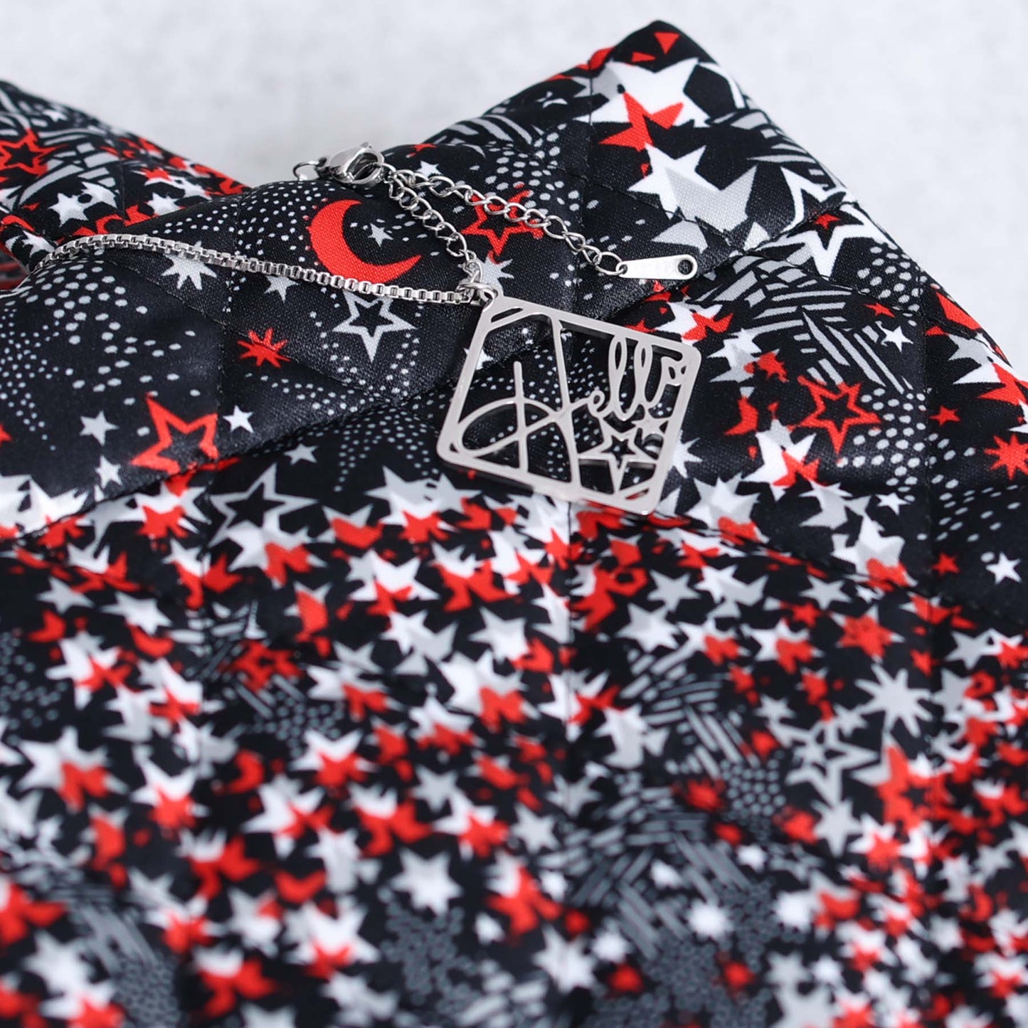 C-BG-12「fly me to the moon 」Quilt tote Bag DARK NAVY×RED