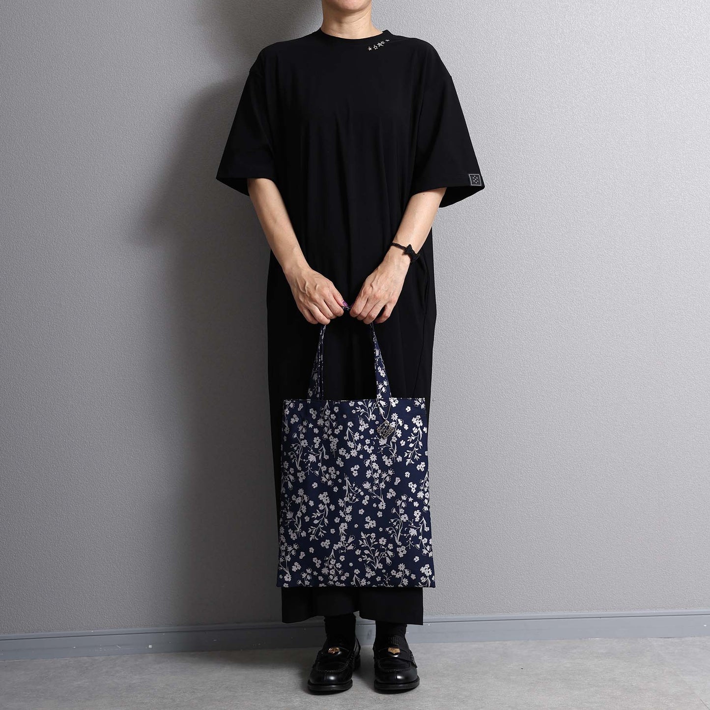 C-BG-19「frozen flower」Twill Tote Bag NAVY&BLACK