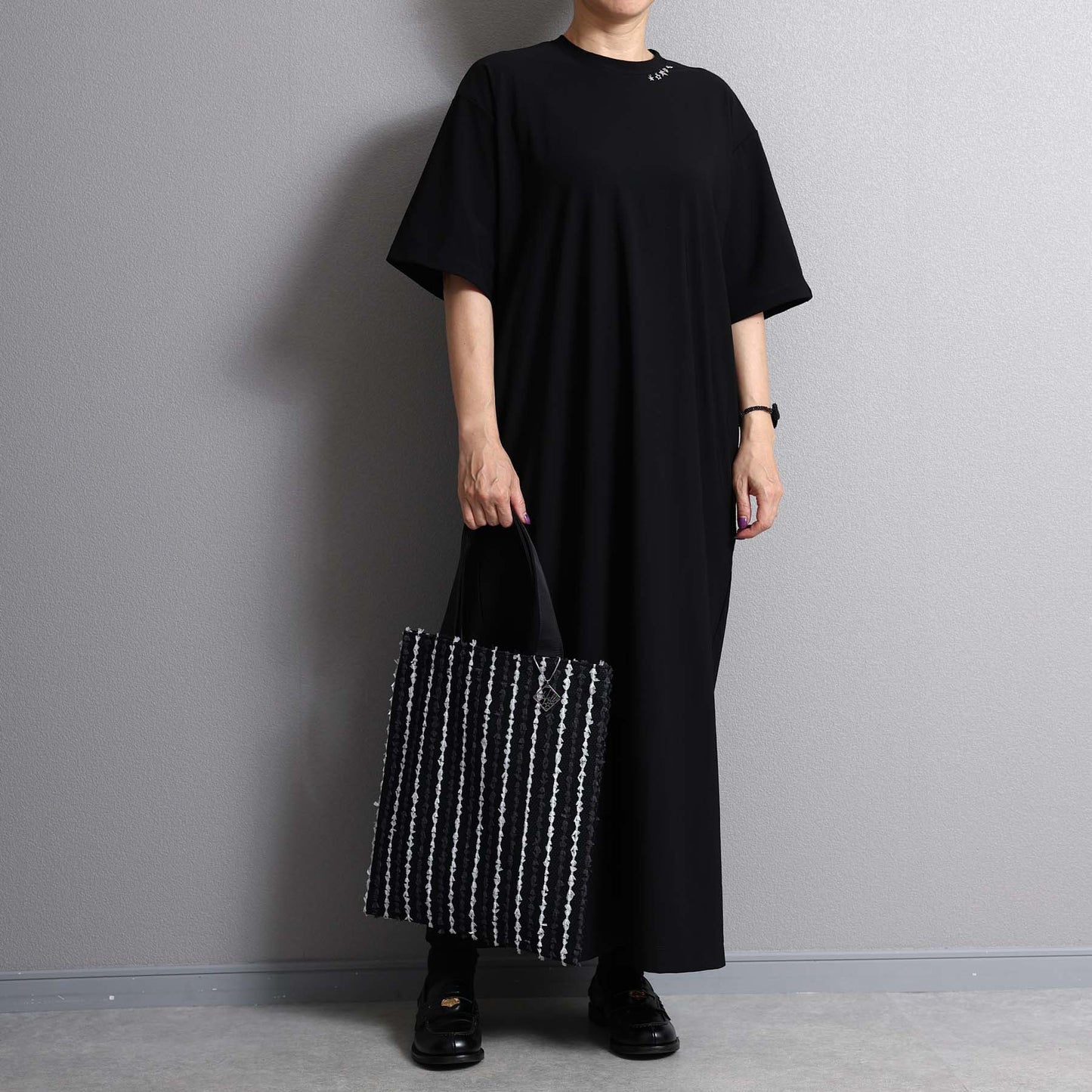 C-BG-101 Expected delivery mid to late June 『The Secret Garden』 Big tote BLACK