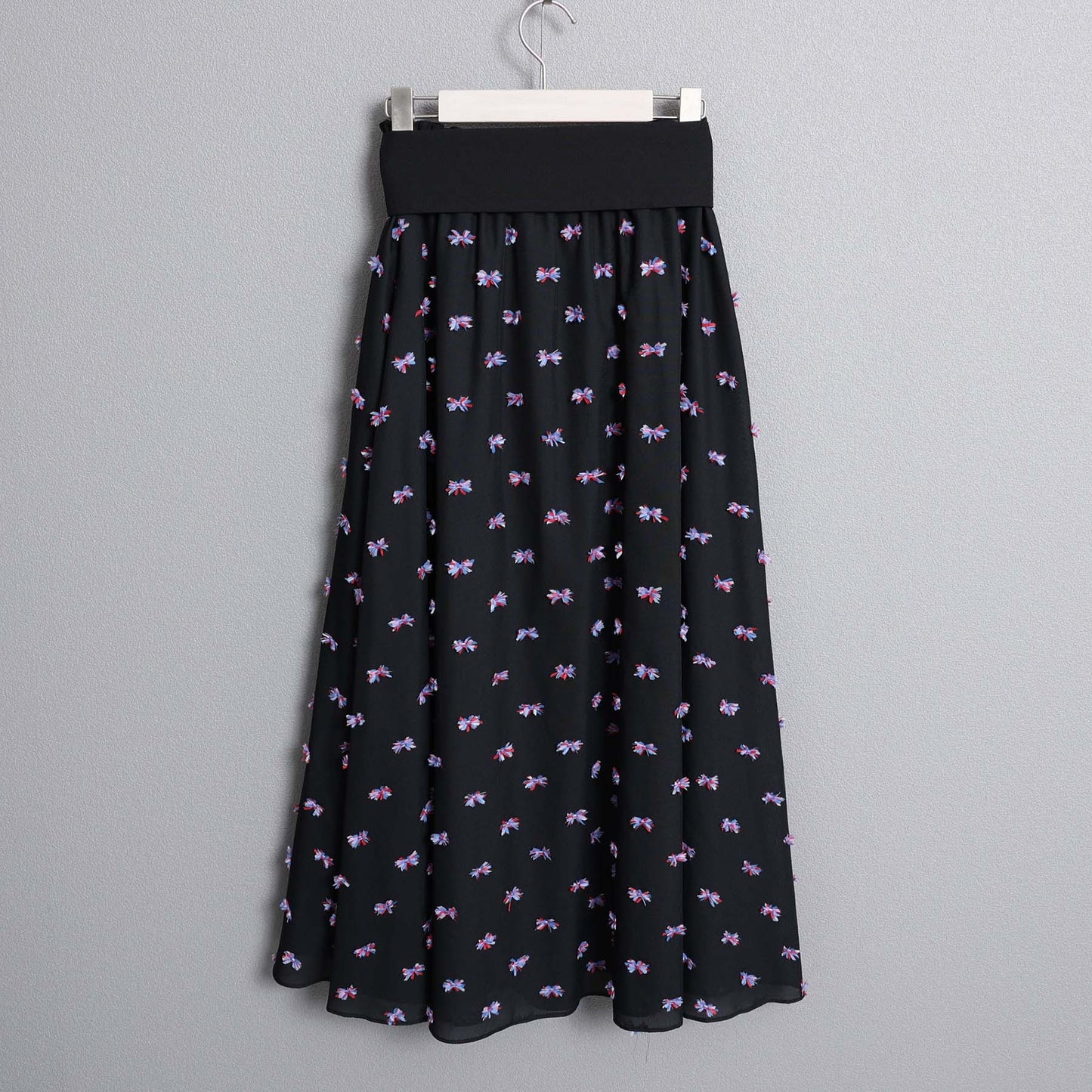 C-BL-83 Robin flower blouse WHITE