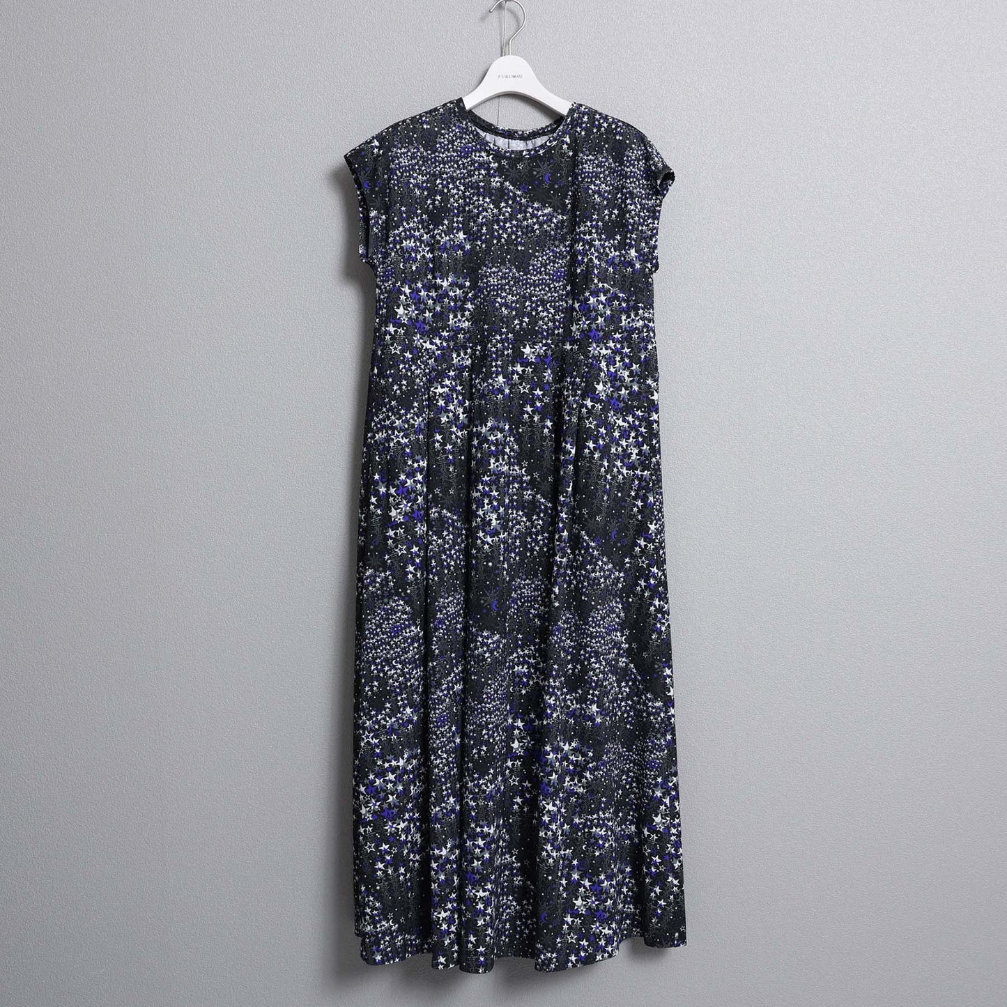 C-BL-83 Robin flower blouse WHITE