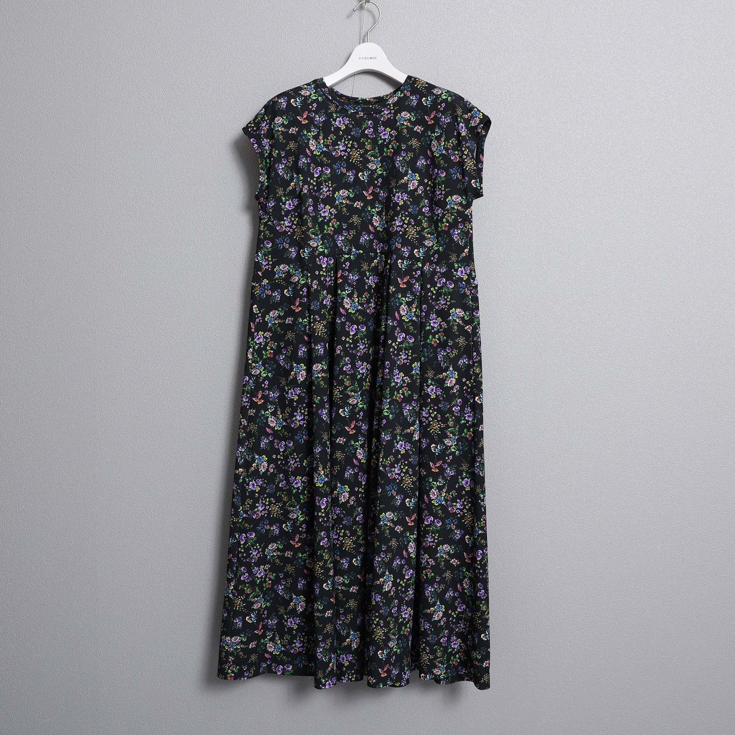 C-BL-83 Robin flower blouse WHITE