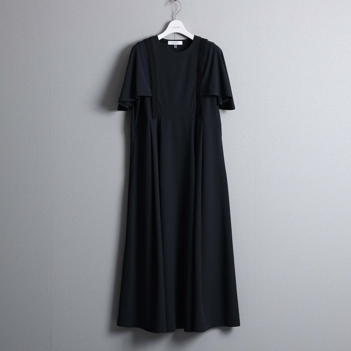 C-BL-83 Robin flower blouse WHITE