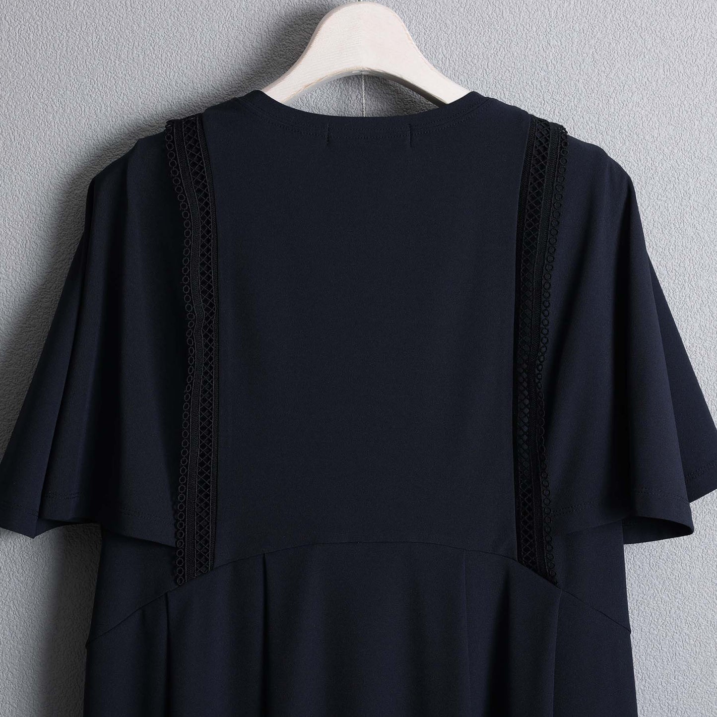 C-BL-83 Robin flower blouse WHITE