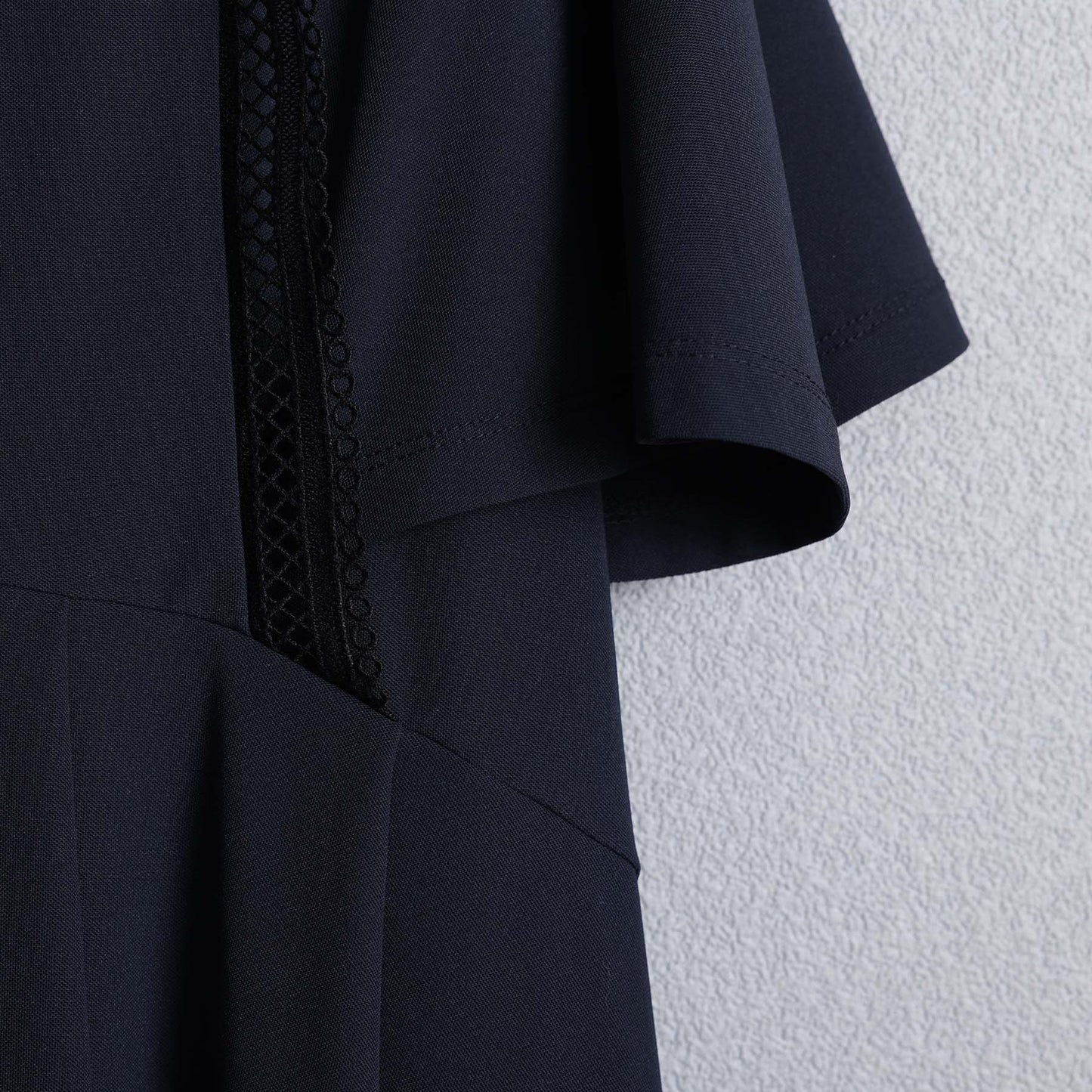 C-BL-83 Robin flower blouse WHITE