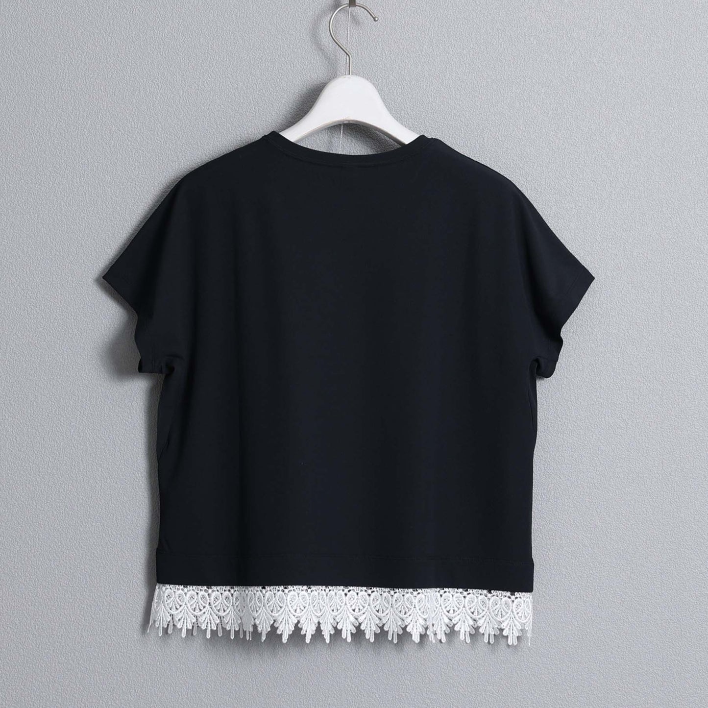 C-BL-83 知更鸟花衬衫 白色