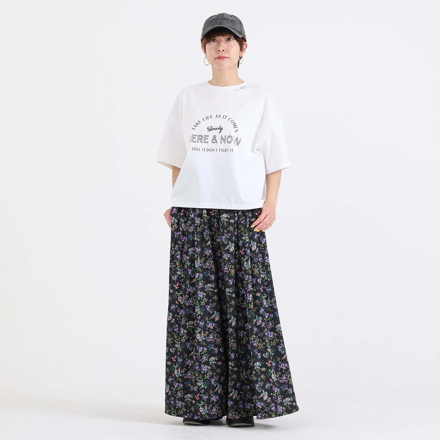 C-BL-83 Robin flower blouse WHITE