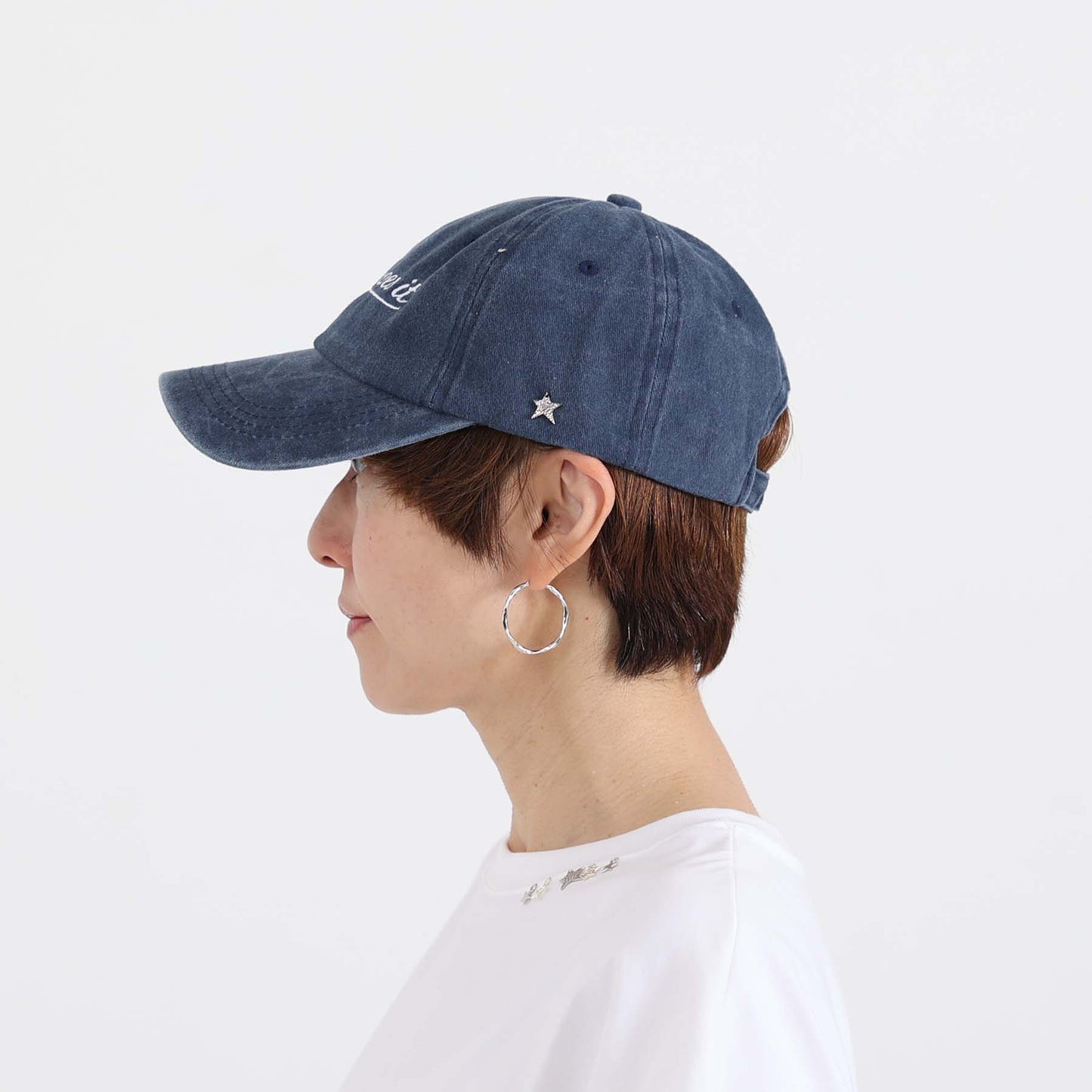 C-BL-83 Robin flower blouse WHITE