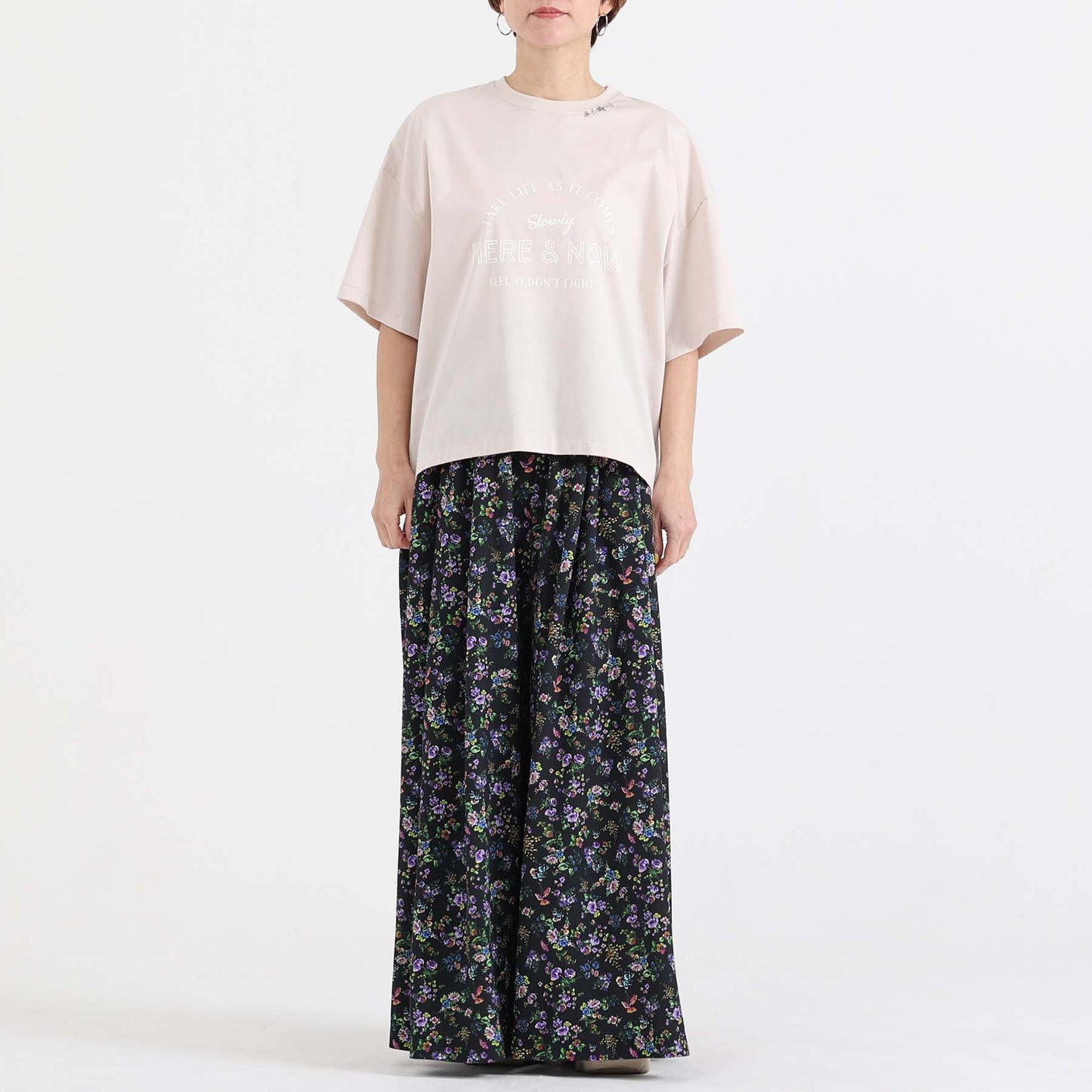 C-BL-83 Robin flower blouse WHITE