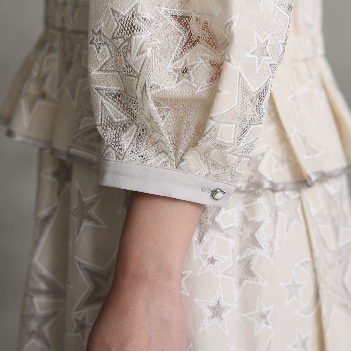 C-OP-62「Blanche」peplum dress ECRU