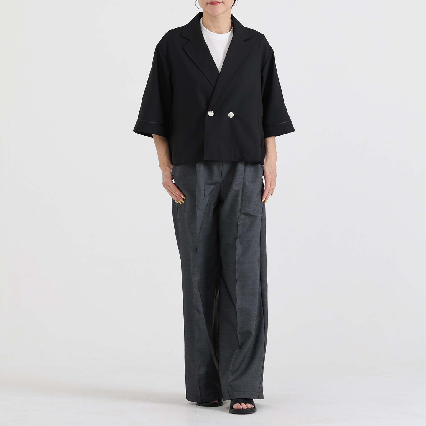 C-BL-83 Robin flower blouse WHITE