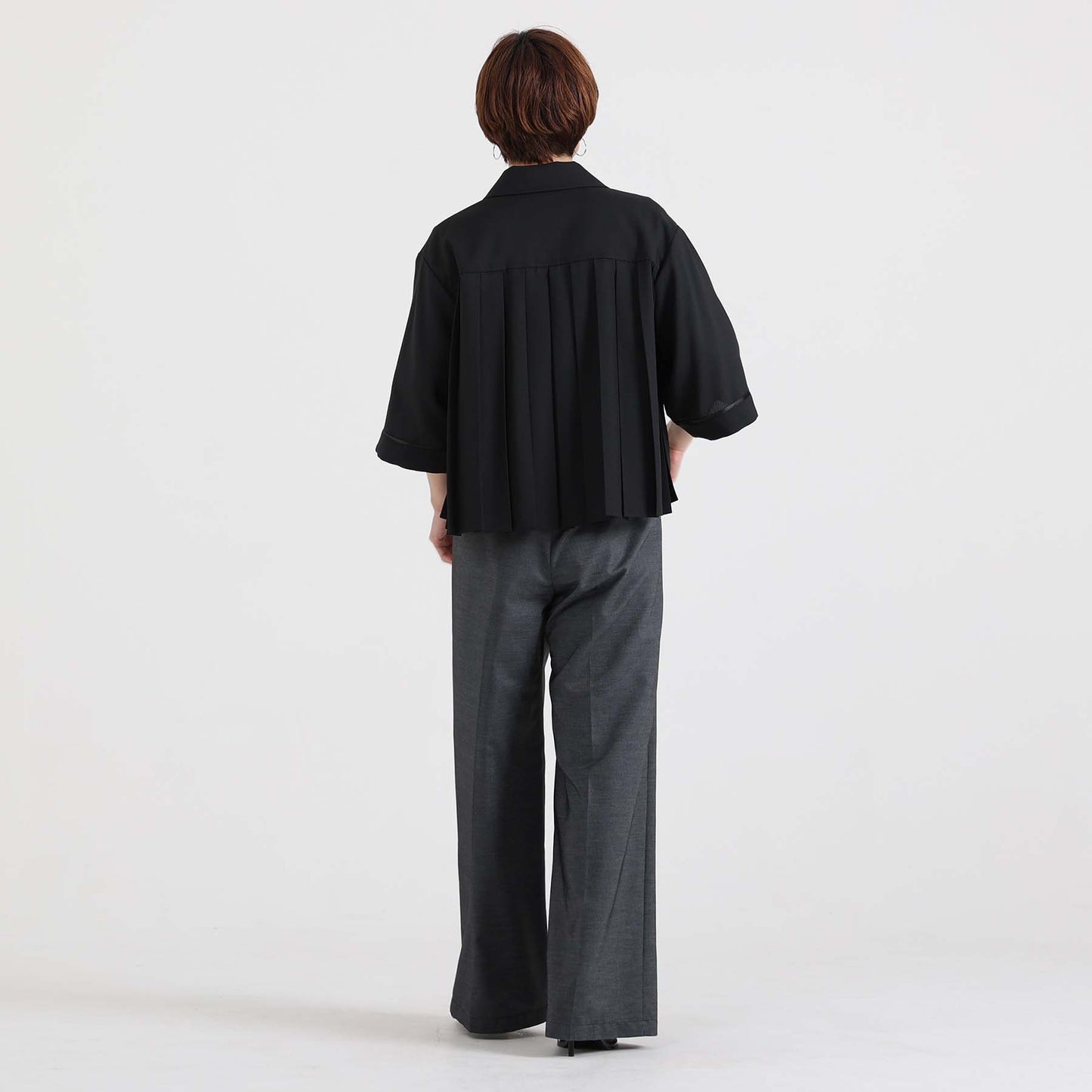 C-BL-83 Robin flower blouse WHITE