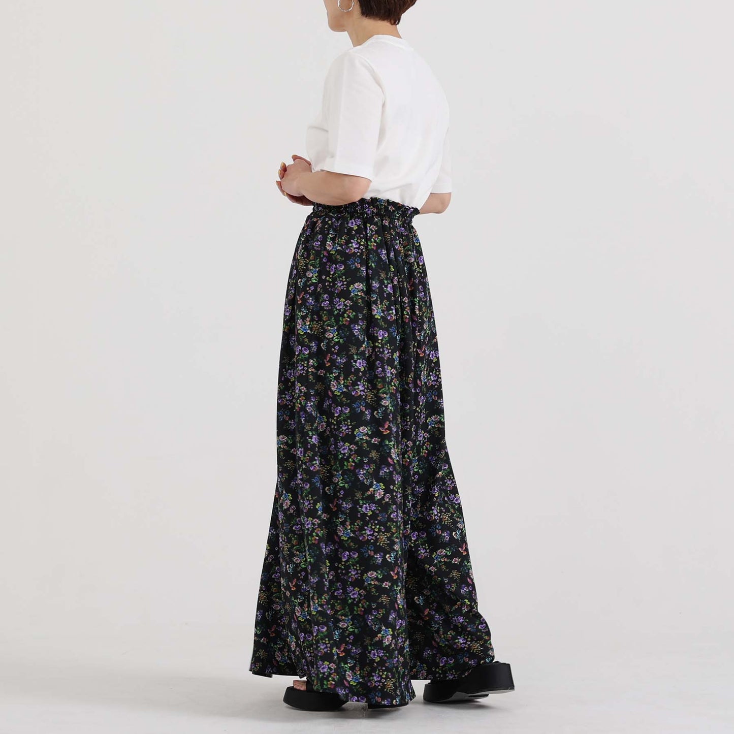 C-BL-83 Robin flower blouse WHITE