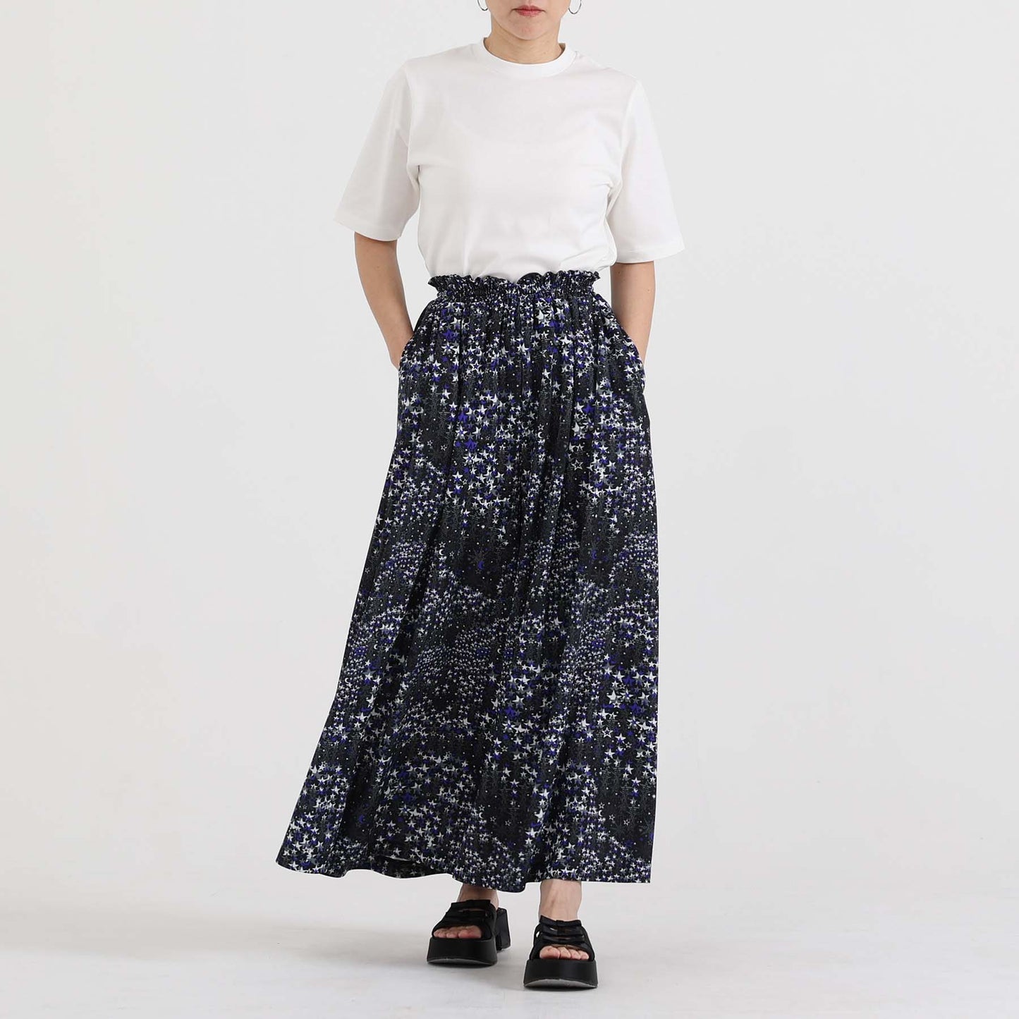 C-BL-83 Robin flower blouse WHITE