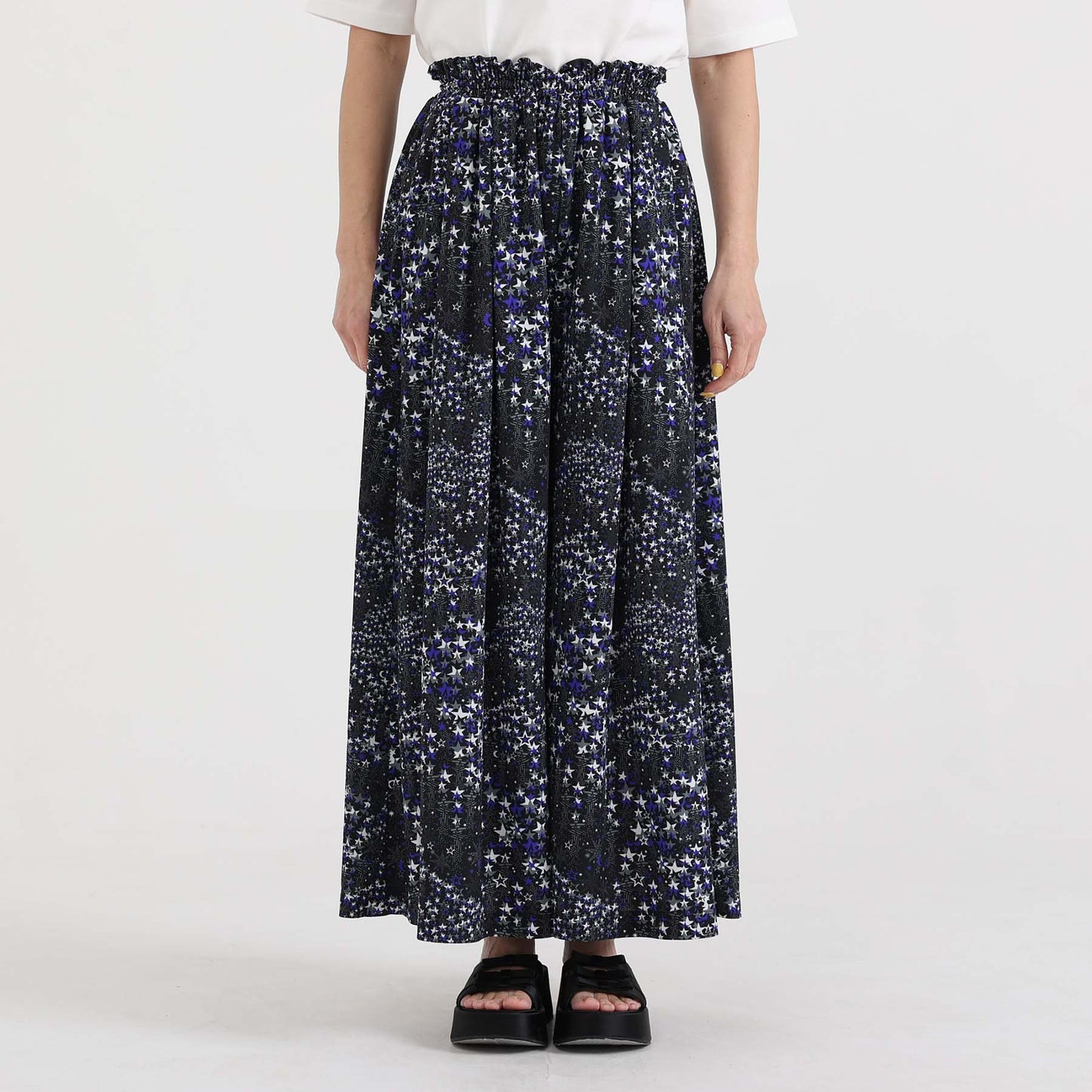 C-BL-83 Robin flower blouse WHITE