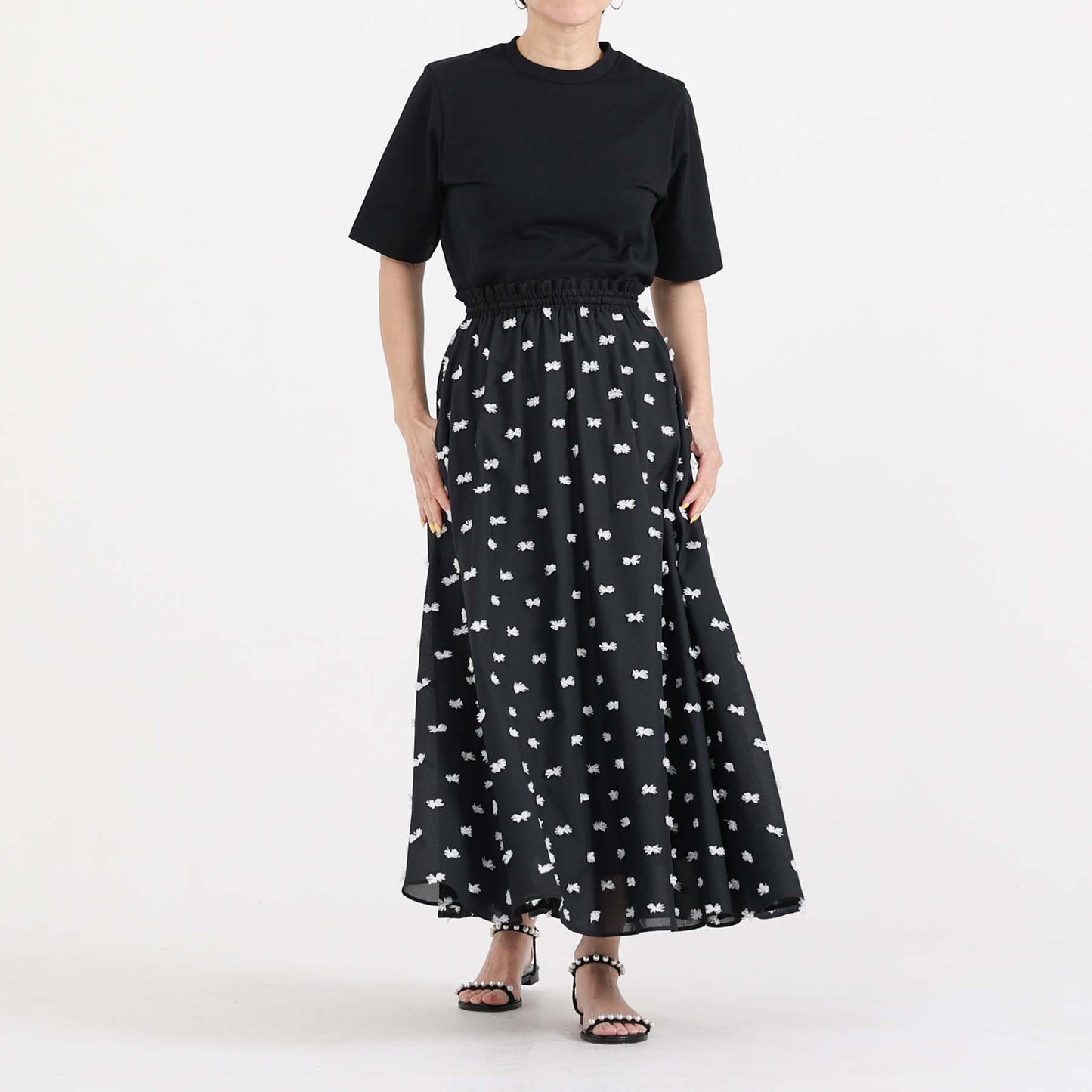 C-BL-83 Robin flower blouse WHITE