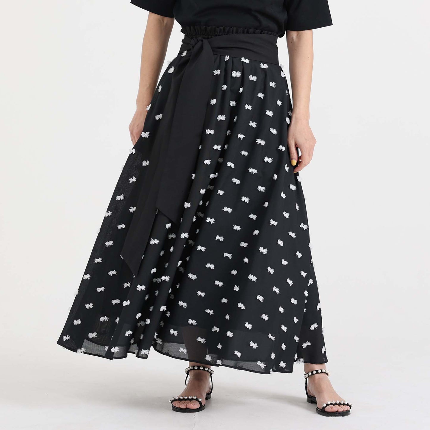 C-BL-83 Robin flower blouse WHITE