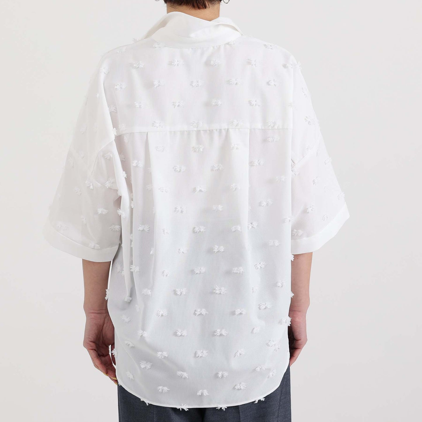 C-BL-83 Robin flower blouse WHITE