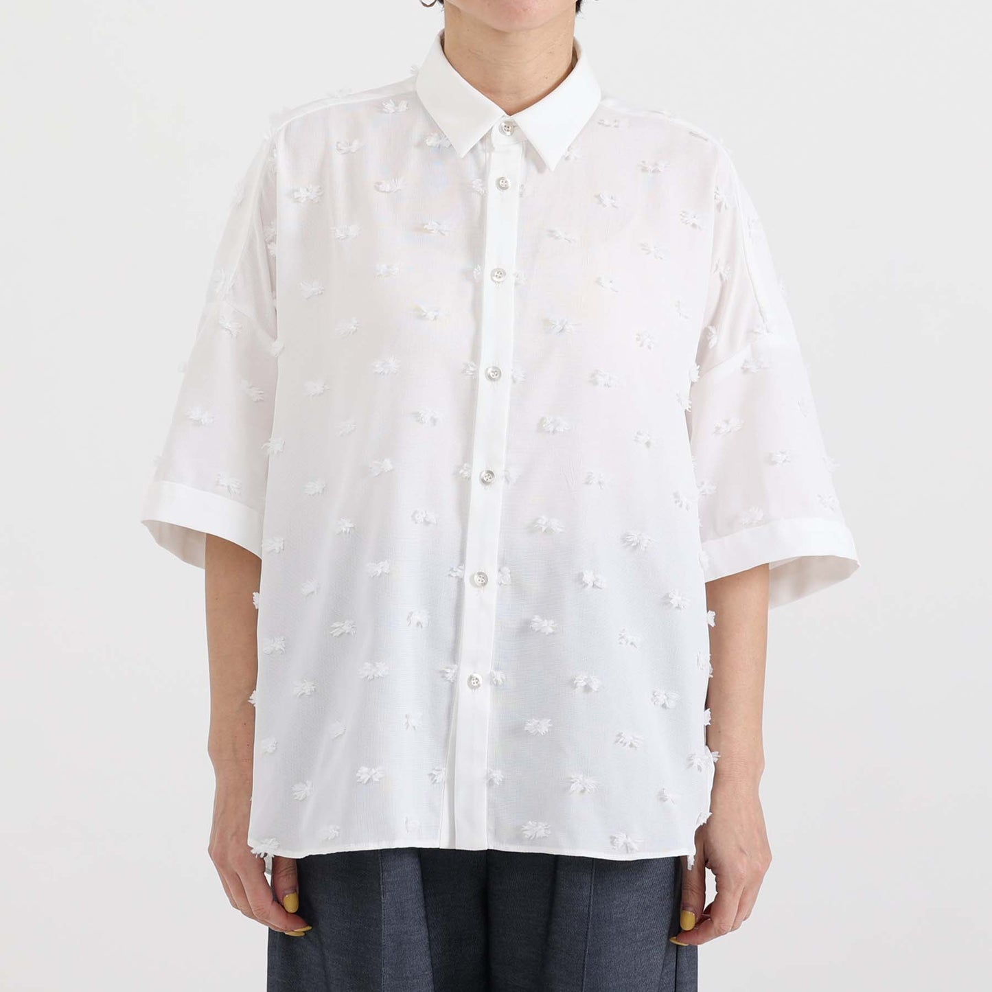 C-BL-83 Robin flower blouse WHITE