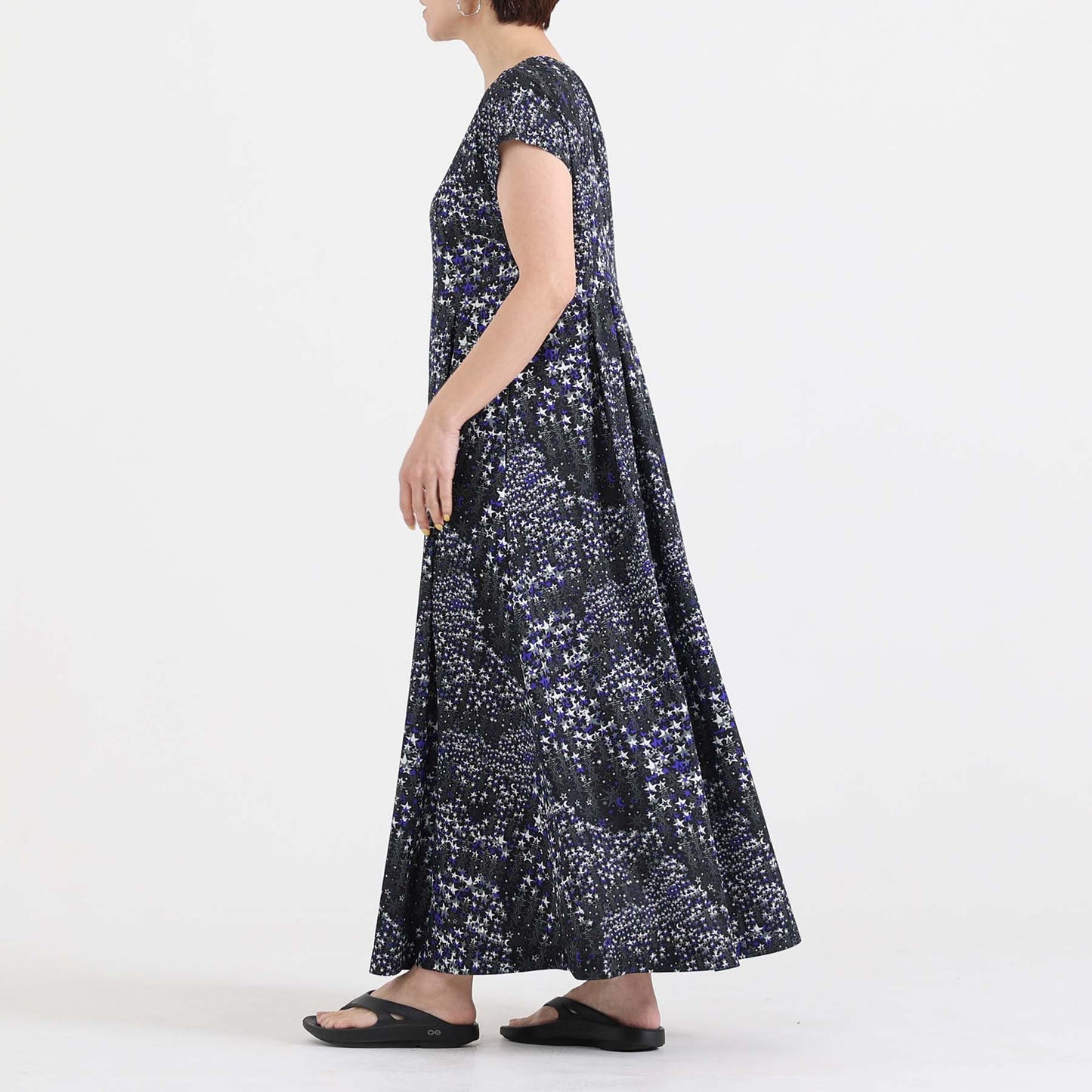 C-BL-83 Robin flower blouse WHITE