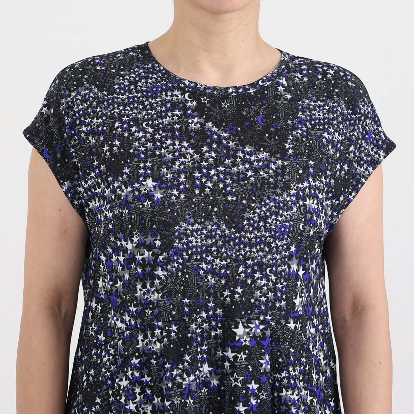 C-BL-83 Robin flower blouse WHITE