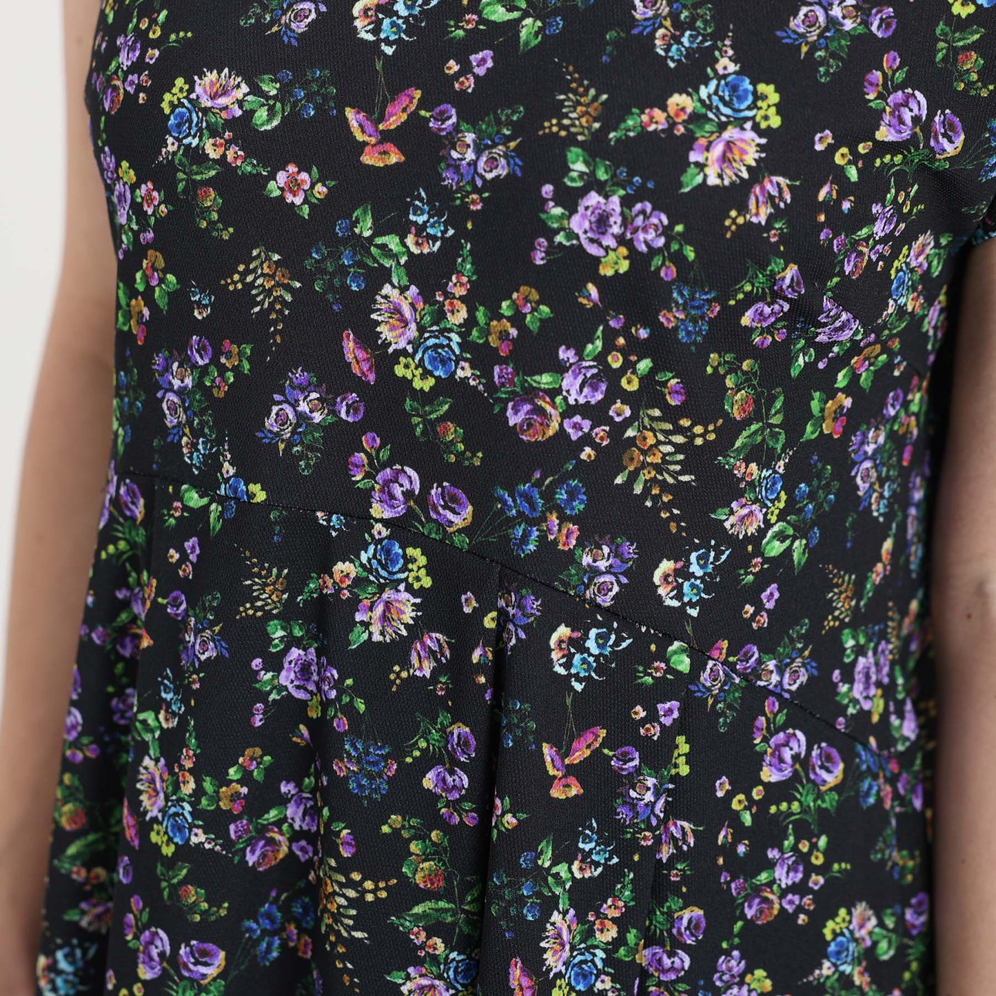 C-BL-83 Robin flower blouse WHITE