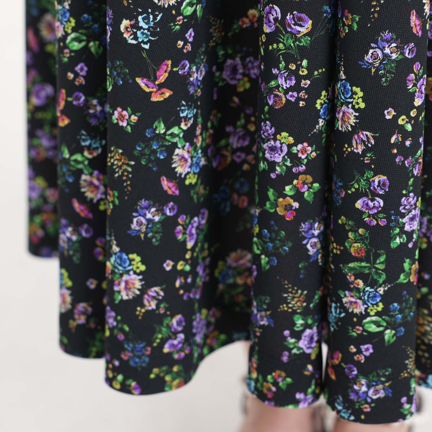 C-BL-83 Robin flower blouse WHITE