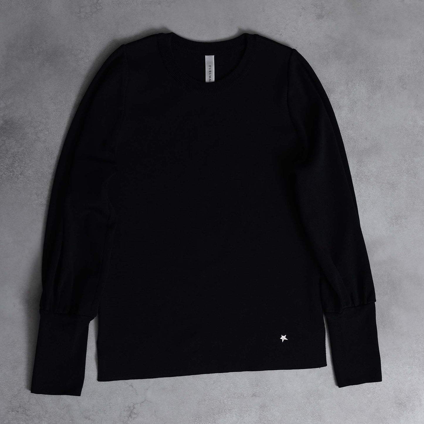 2026AW【10月下旬お届け予定】 F-KN-06C「Earring cuff」Crew-neck knit【全5色】