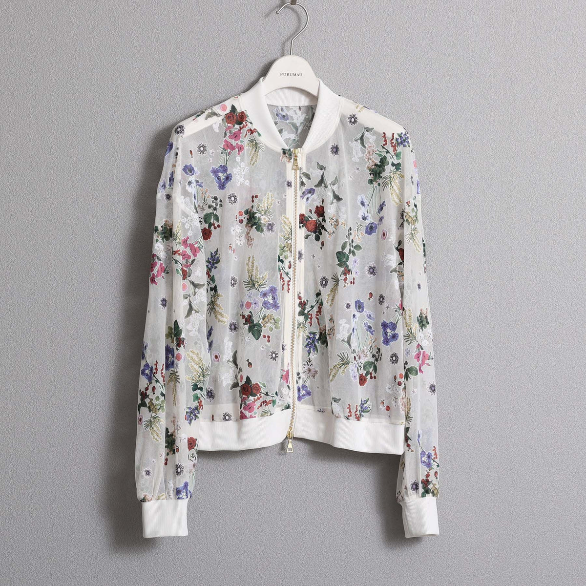 C-BL-83 Robin flower blouse WHITE